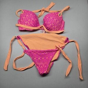 Victoria's Secret PINK Women Swimwear 34D‎ Pink Crochet Set Halter Padded